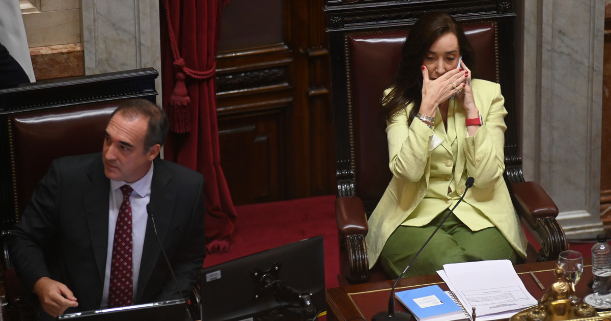 Gobierno impulsa Ficha Limpia y minimiza polémica judicial